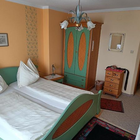 Haus Sundl - Privatzimmer Emmersdorf an der Donau Exterior foto